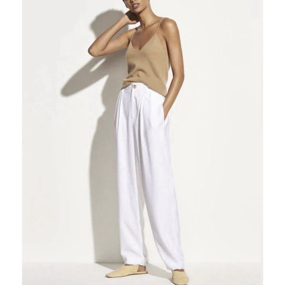 Vince Pleat Front Tapered Trouser pants in Optic‎ White Preppy Quiet Luxury